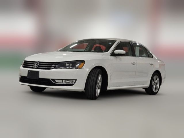 2015 Volkswagen Passat 1.8T Limited