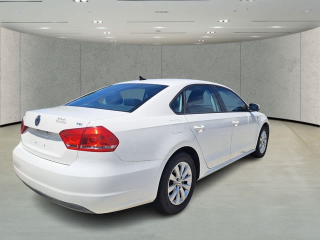 2015 Volkswagen Passat 1.8T Wolfsburg Edition