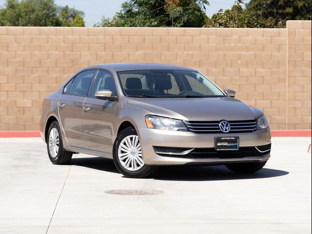 2015 Volkswagen Passat 1.8T S