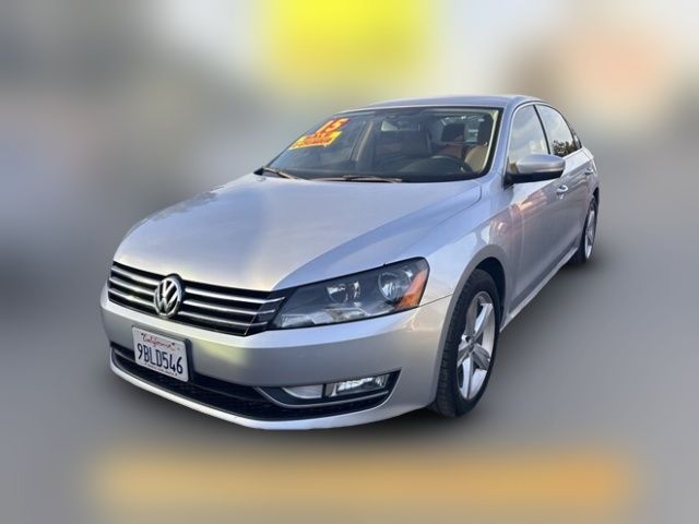 2015 Volkswagen Passat 1.8T Limited