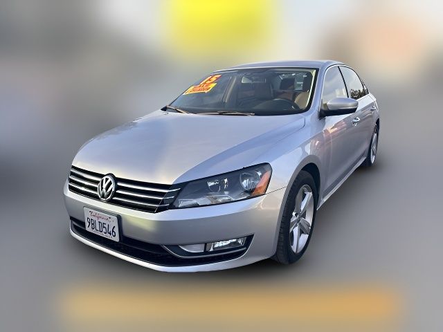 2015 Volkswagen Passat 1.8T Limited