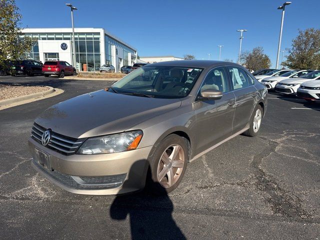 2015 Volkswagen Passat 1.8T SE