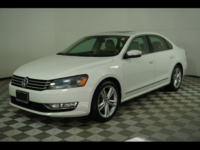 2015 Volkswagen Passat 1.8T SE Navigation