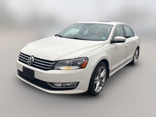 2015 Volkswagen Passat 1.8T SE Navigation