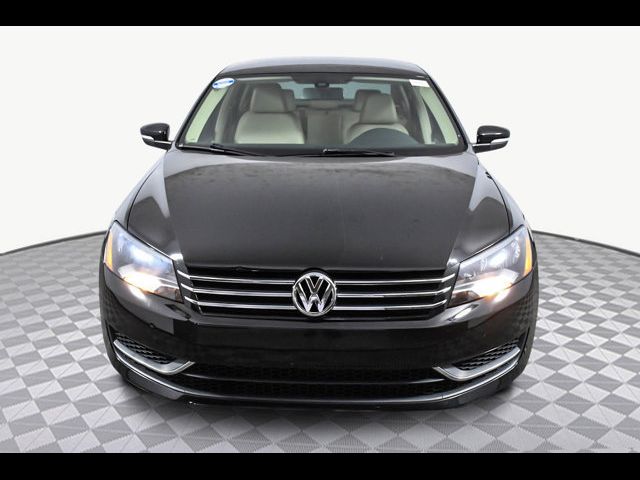 2015 Volkswagen Passat 1.8T SE