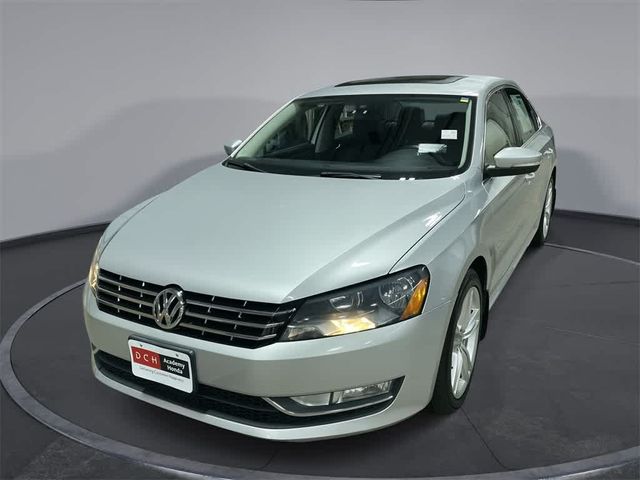 2015 Volkswagen Passat 1.8T SE Navigation