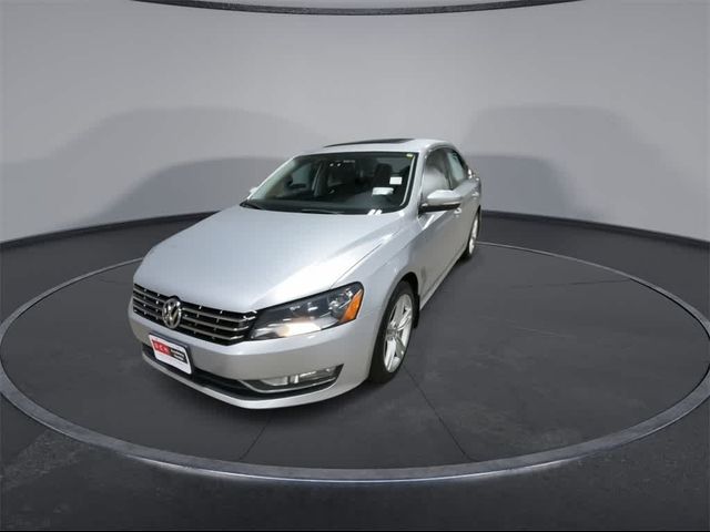 2015 Volkswagen Passat 1.8T SE Navigation