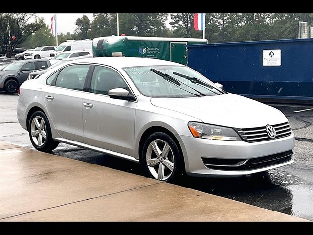 2015 Volkswagen Passat 1.8T SE