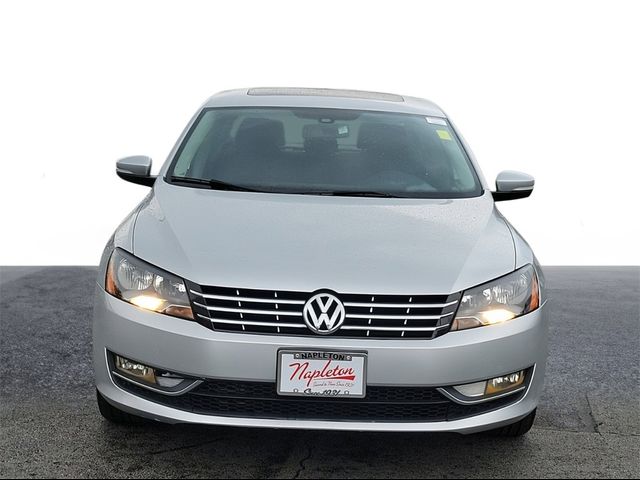 2015 Volkswagen Passat 1.8T SE Navigation