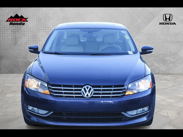 2015 Volkswagen Passat 1.8T SEL Premium