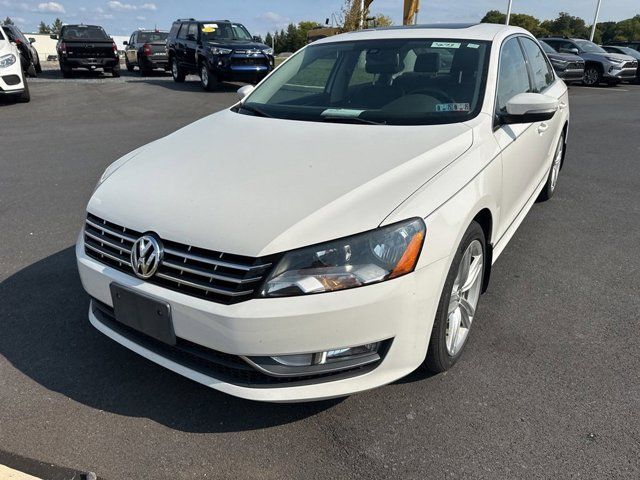 2015 Volkswagen Passat 1.8T SEL Premium