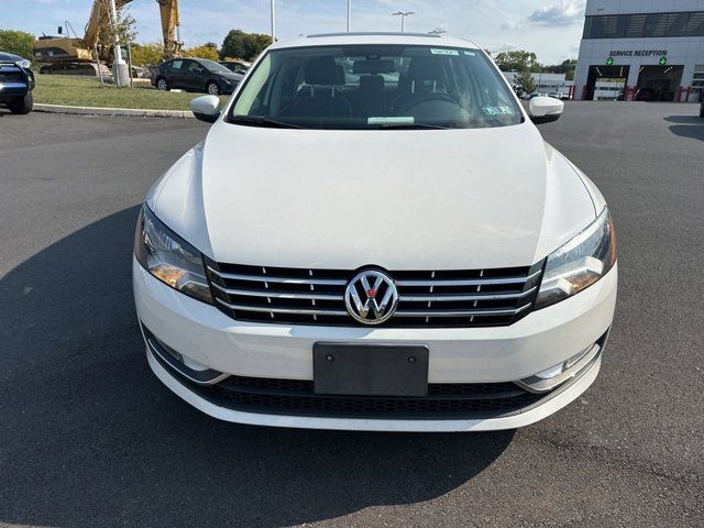 2015 Volkswagen Passat 1.8T SEL Premium