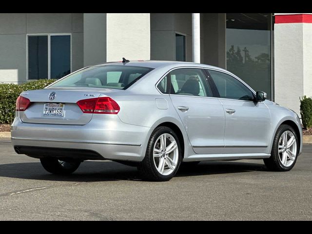 2015 Volkswagen Passat 1.8T SEL Premium