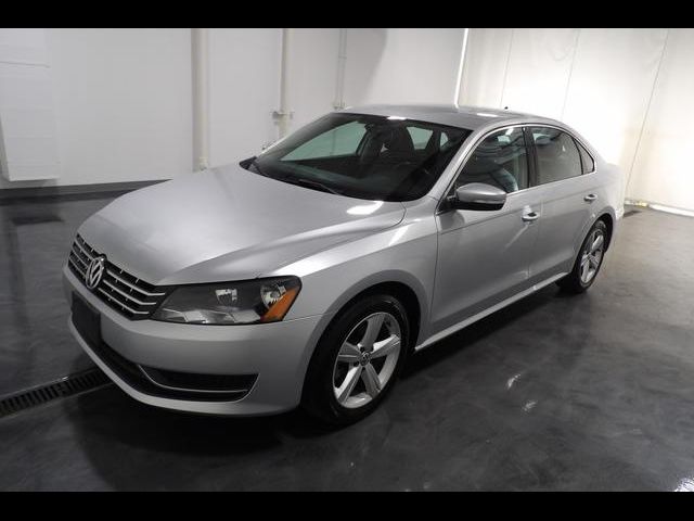 2015 Volkswagen Passat 1.8T SE