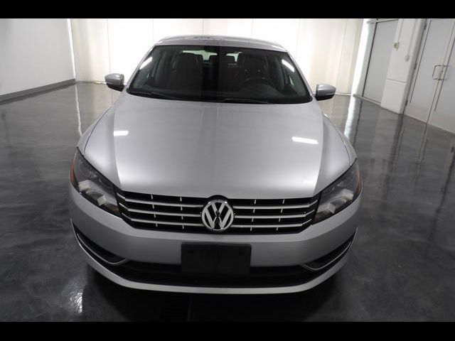 2015 Volkswagen Passat 1.8T SE