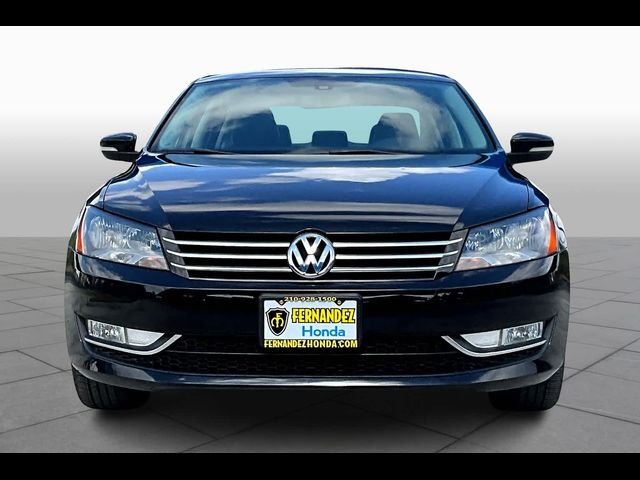 2015 Volkswagen Passat 1.8T SE Navigation