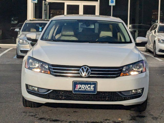 2015 Volkswagen Passat 1.8T SE Navigation