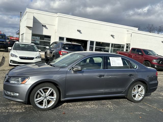 2015 Volkswagen Passat 1.8T SE Navigation