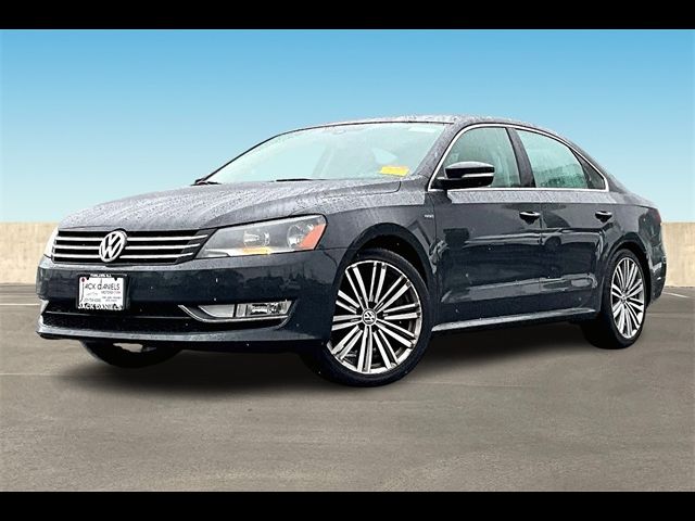 2015 Volkswagen Passat 1.8T Sport