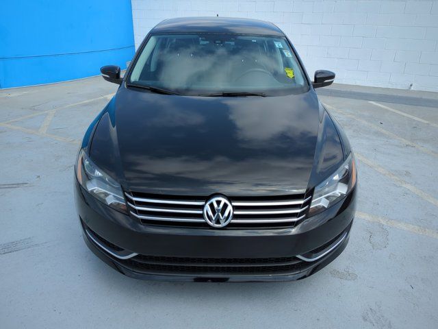 2015 Volkswagen Passat 1.8T Wolfsburg Edition