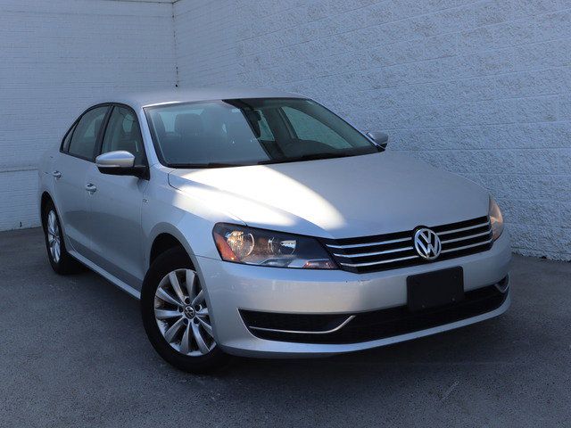 2015 Volkswagen Passat 1.8T Wolfsburg Edition