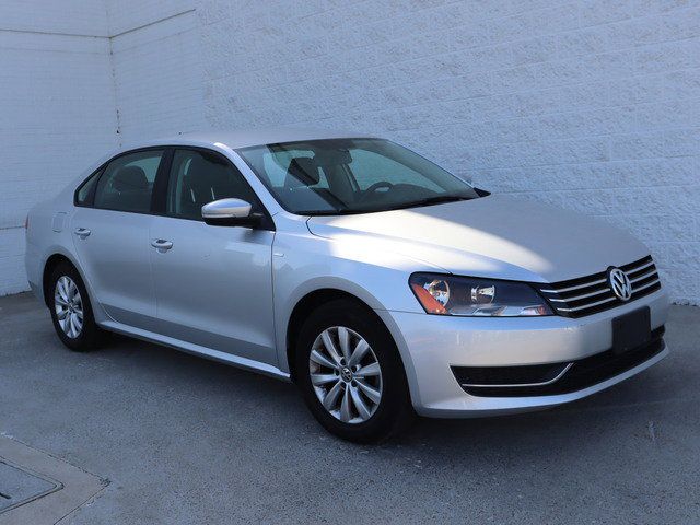 2015 Volkswagen Passat 1.8T Wolfsburg Edition