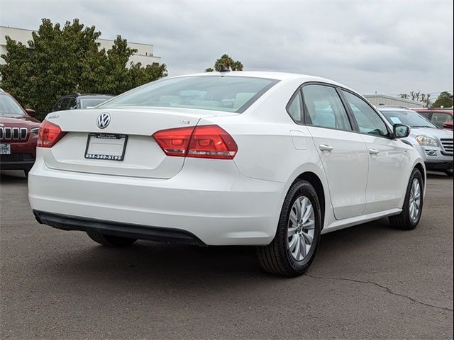 2015 Volkswagen Passat 1.8T Wolfsburg Edition