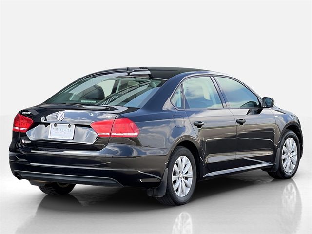 2015 Volkswagen Passat 1.8T Wolfsburg Edition