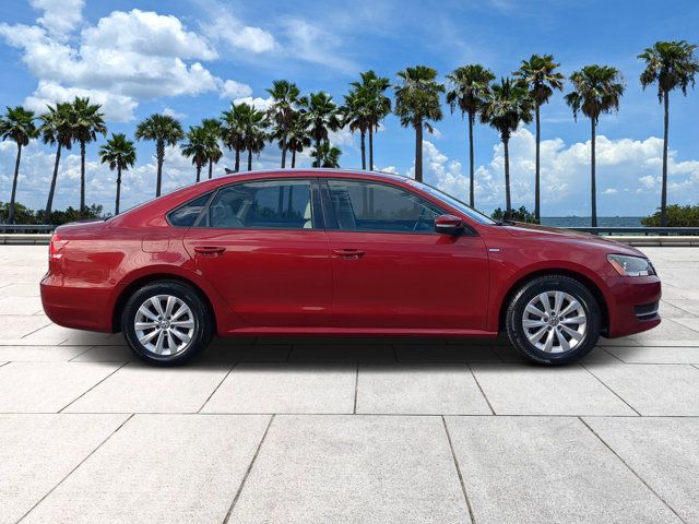 2015 Volkswagen Passat 