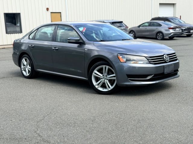 2015 Volkswagen Passat 1.8T Wolfsburg Edition