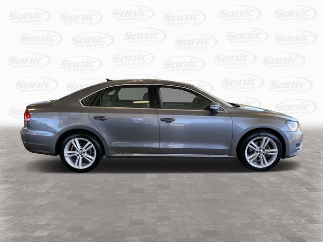 2015 Volkswagen Passat 2.0L TDI SE