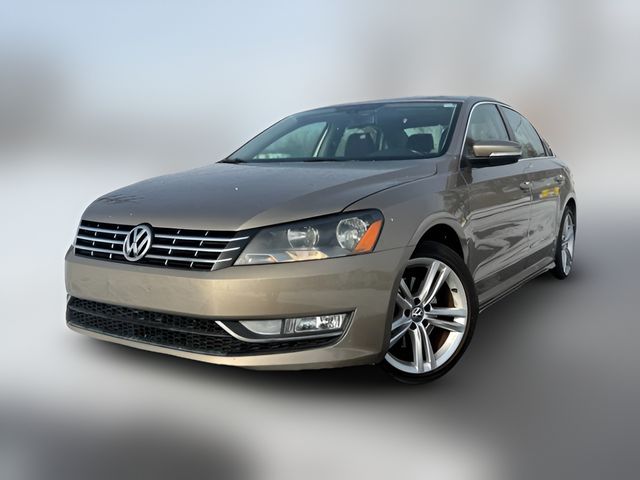 2015 Volkswagen Passat 3.6L V6 SEL Premium