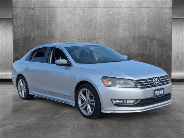 2015 Volkswagen Passat 3.6L V6 SEL Premium