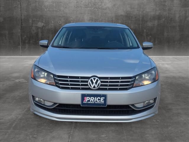 2015 Volkswagen Passat 3.6L V6 SEL Premium