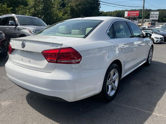 2015 Volkswagen Passat 1.8T SE