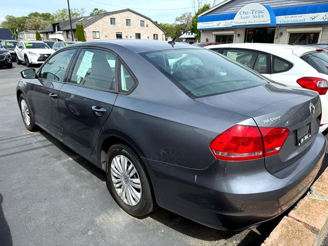 2015 Volkswagen Passat 1.8T S
