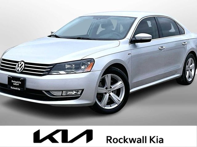 2015 Volkswagen Passat 1.8T Limited