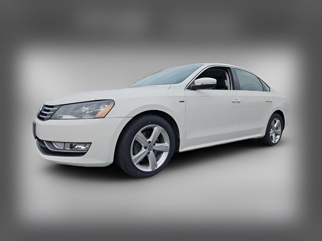 2015 Volkswagen Passat 1.8T Limited