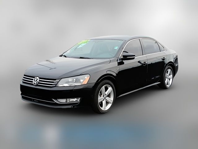 2015 Volkswagen Passat 1.8T Limited