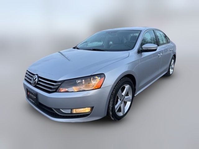 2015 Volkswagen Passat 1.8T Limited