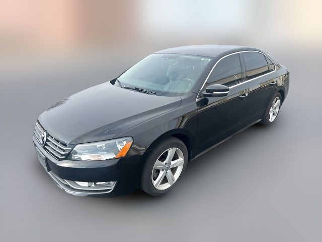 2015 Volkswagen Passat 1.8T Limited