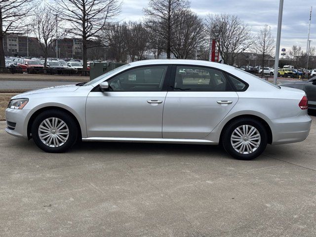 2015 Volkswagen Passat 1.8T S