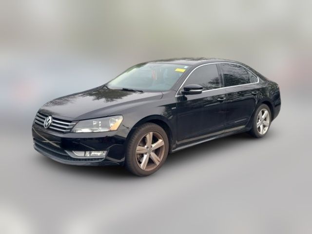 2015 Volkswagen Passat 1.8T Limited