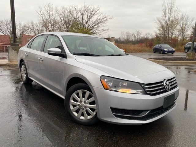 2015 Volkswagen Passat 1.8T S