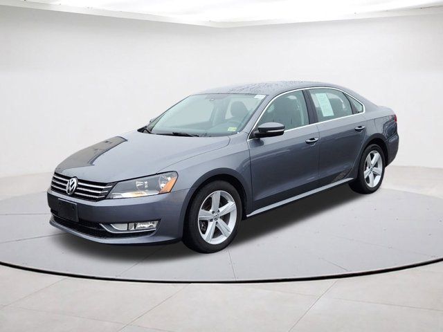 2015 Volkswagen Passat 1.8T Limited