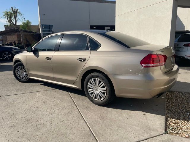 2015 Volkswagen Passat 1.8T S