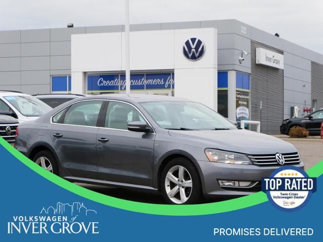 2015 Volkswagen Passat 1.8T Limited