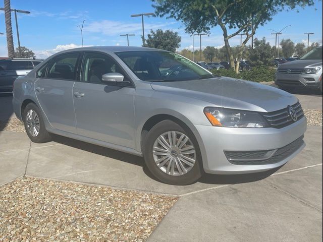 2015 Volkswagen Passat 1.8T S