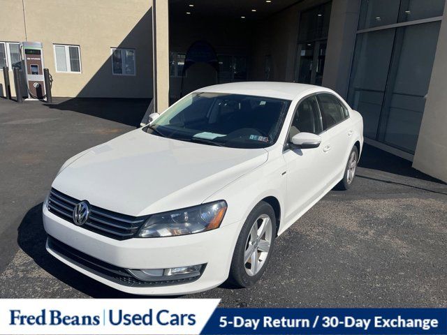 2015 Volkswagen Passat 1.8T Limited