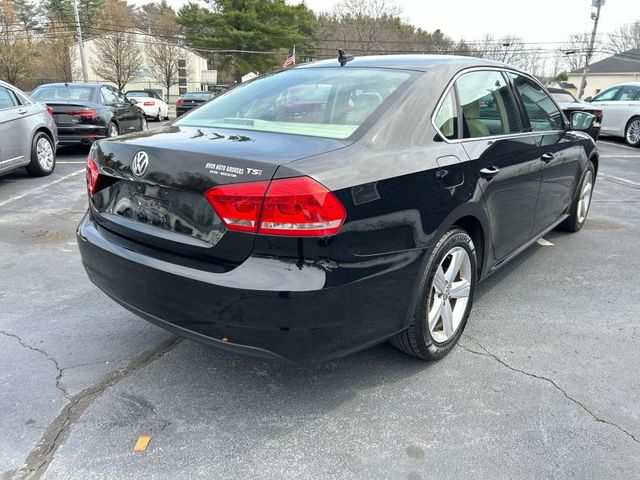 2015 Volkswagen Passat 1.8T Limited